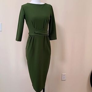 New never been worn tags on Tatyana green pin up dress